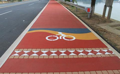 比如彩色路面解决方案：环氧地坪的新趋势