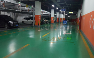 比如比如环氧地坪施工中的注意事项及常见问题解决指南